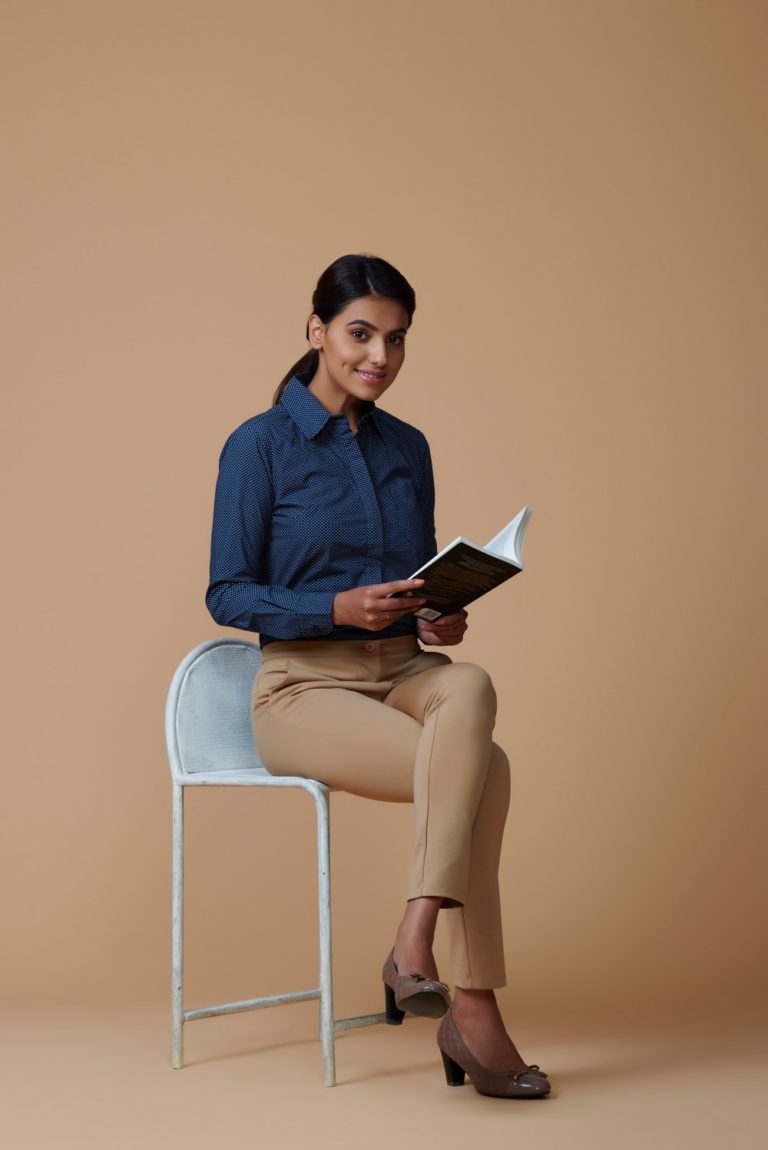 The White Yarn Work Wear for every Woman Solving Design Issues The White Yarn Work Wear for every Woman Solving Design Issues
